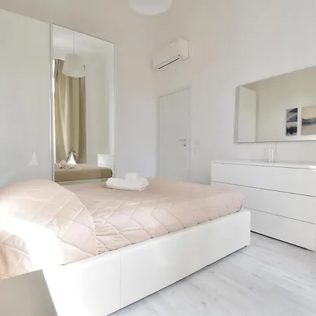 Orsini Luxury Apartment Florence